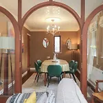 Kempton باونيس أون وينديرمير